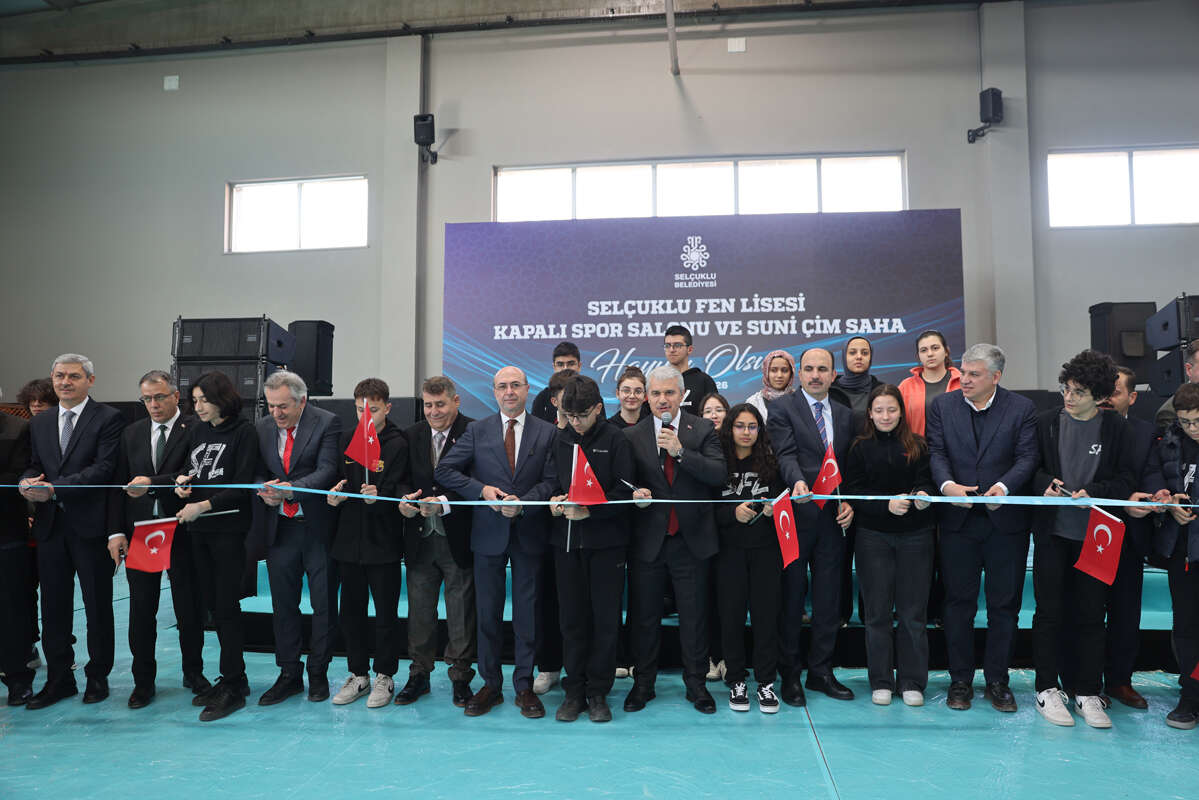 Selçuklu Fen Lisesi öğrencilerine 67 milyonluk spor yatırımı 16